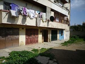 1121 immeuble debut des castors et route de bar-deiba